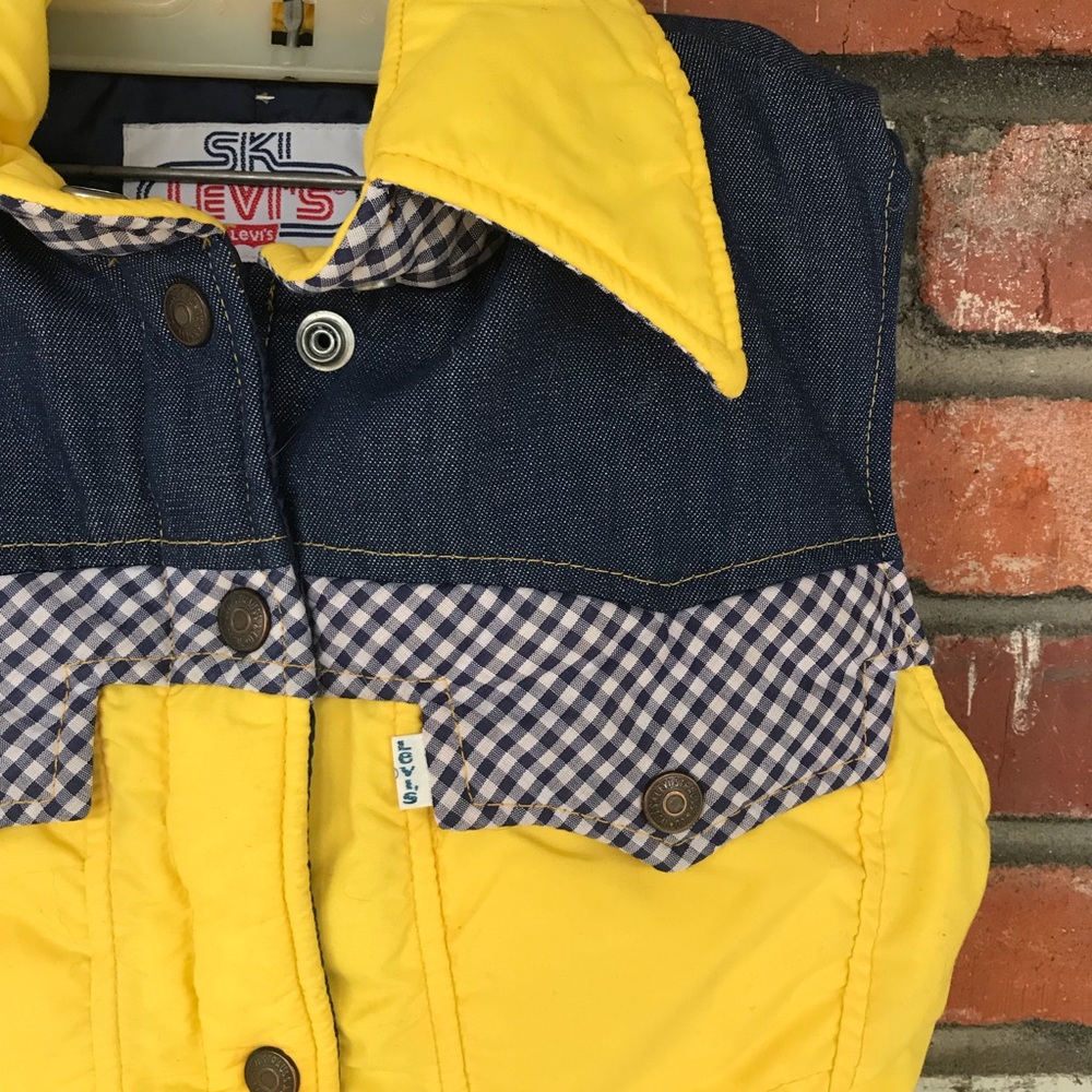 Vintage Ski Levi’s puffer vest retro 7/8 - Picture 2 of 7